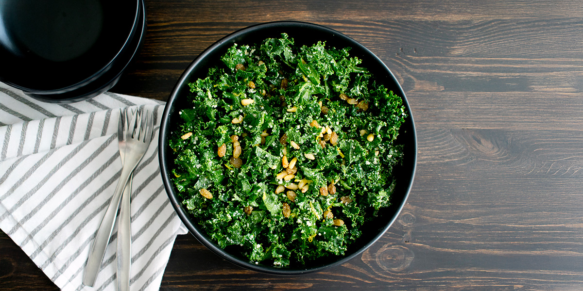 Salat mit Federkohl/Grünkohl